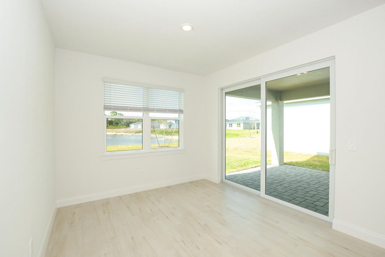 6312 NW Cloverdale Avenue, Port Saint Lucie, FL 34987 Photo