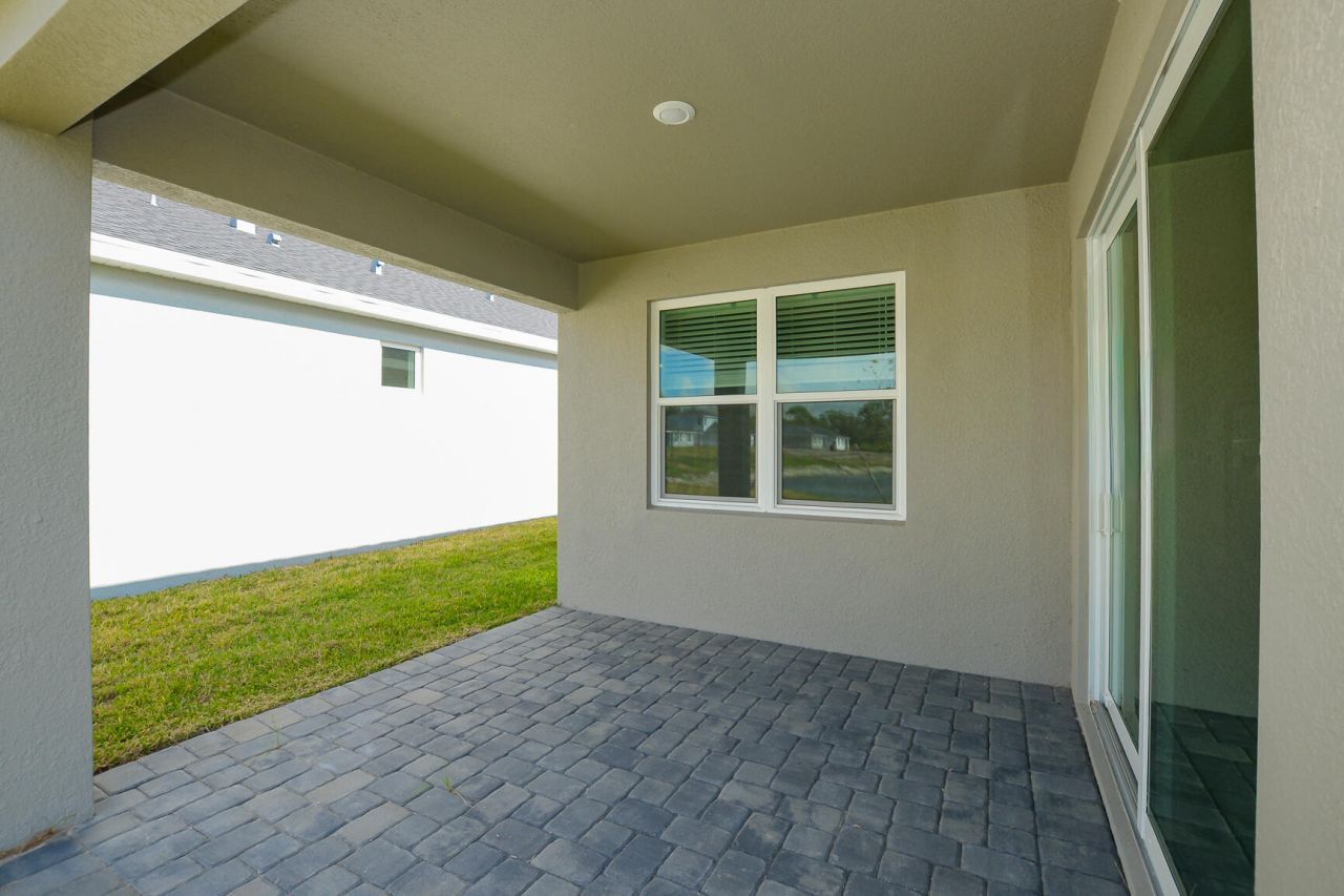 6312 NW Cloverdale Avenue, Port Saint Lucie, FL 34987 Photo