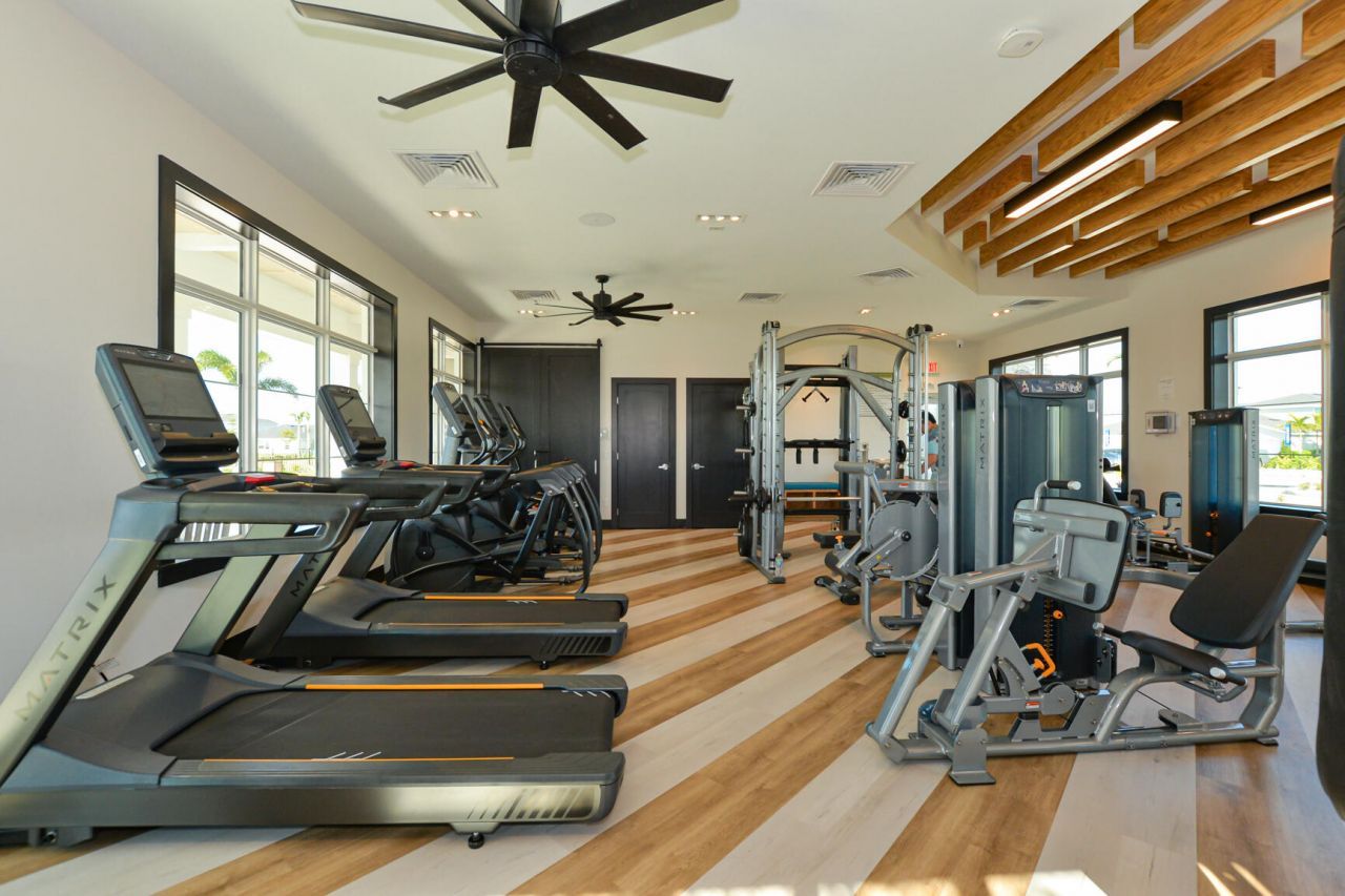 6312 NW Cloverdale Avenue, Port Saint Lucie, FL 34987 Photo