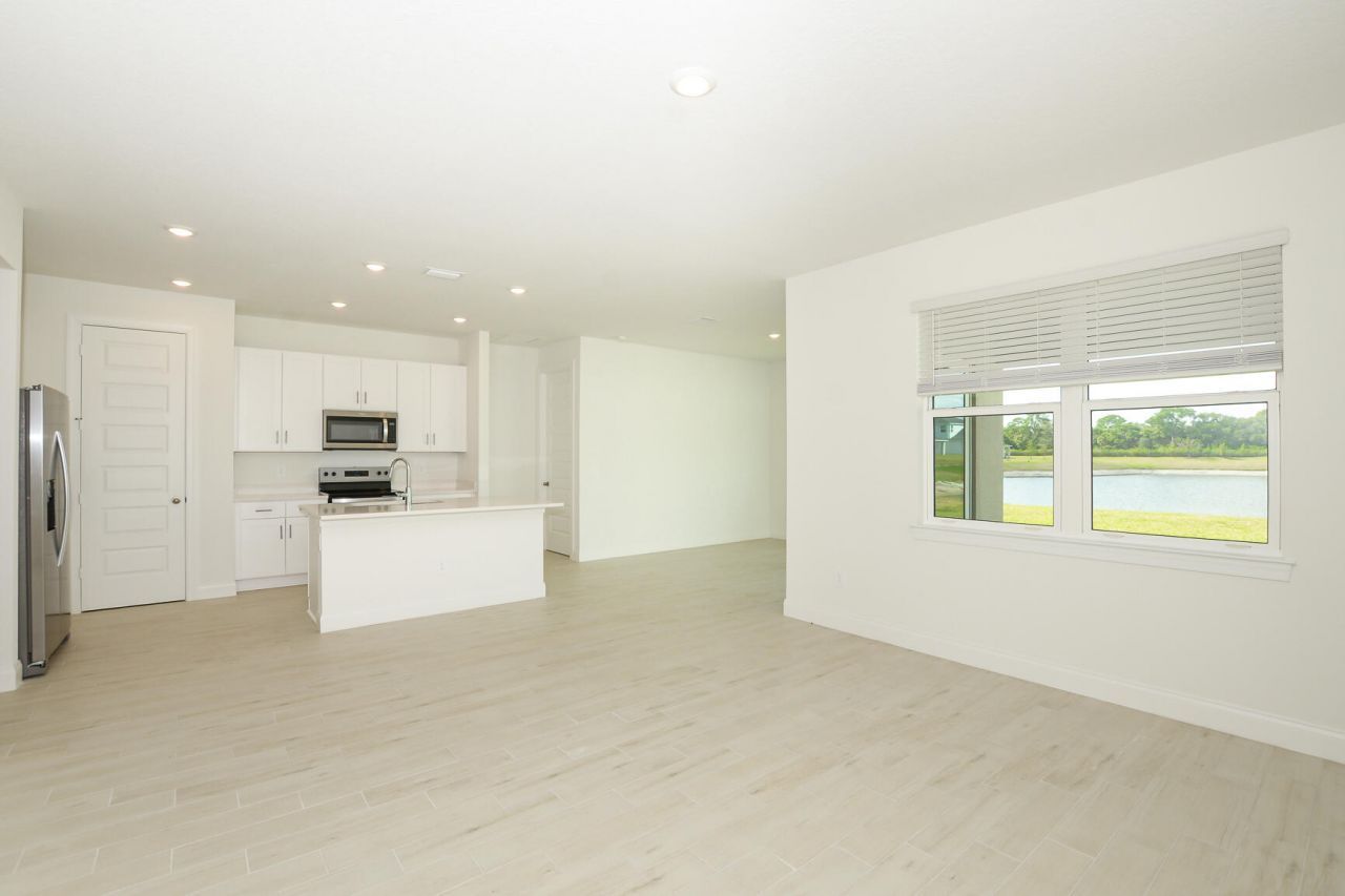 6312 NW Cloverdale Avenue, Port Saint Lucie, FL 34987 Photo