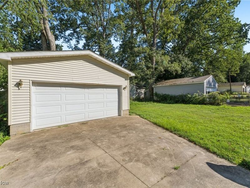 1057 Kevin Drive, Akron, OH 44313 Photo 42