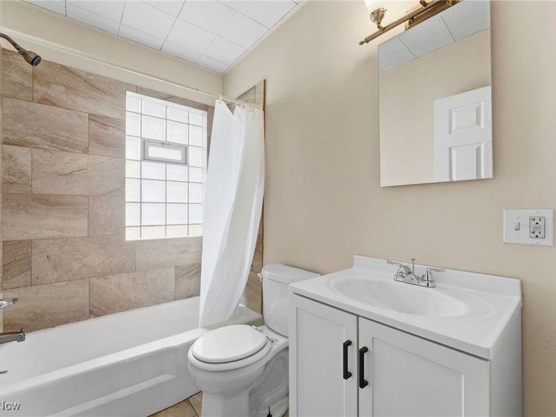 683 Ranney Street, Akron, OH 44310 Photo 18