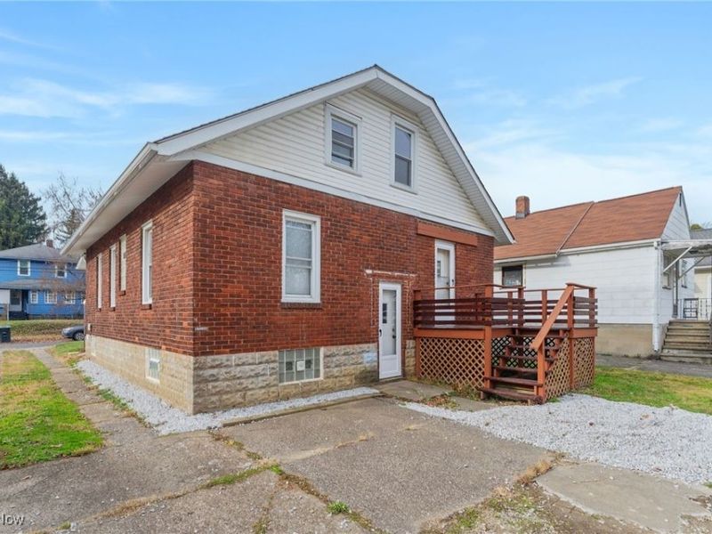 683 Ranney Street, Akron, OH 44310 Photo 3