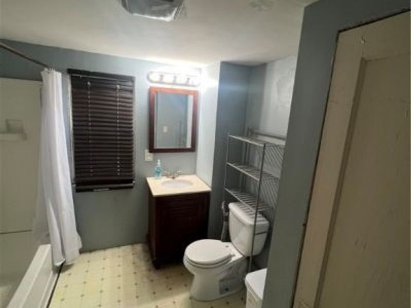 1911 Youngstown Road SE, Warren, OH 44484 Photo 11