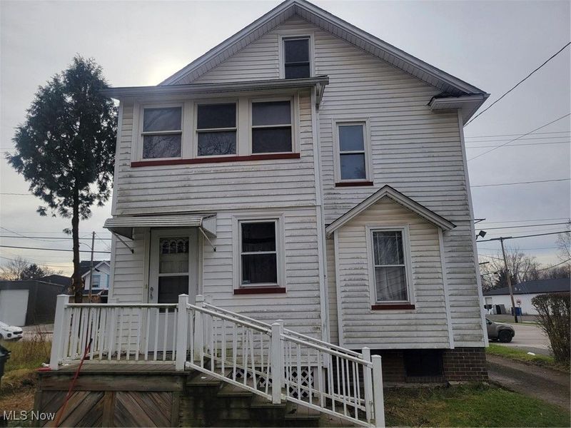 1911 Youngstown Road SE, Warren, OH 44484 Photo 3