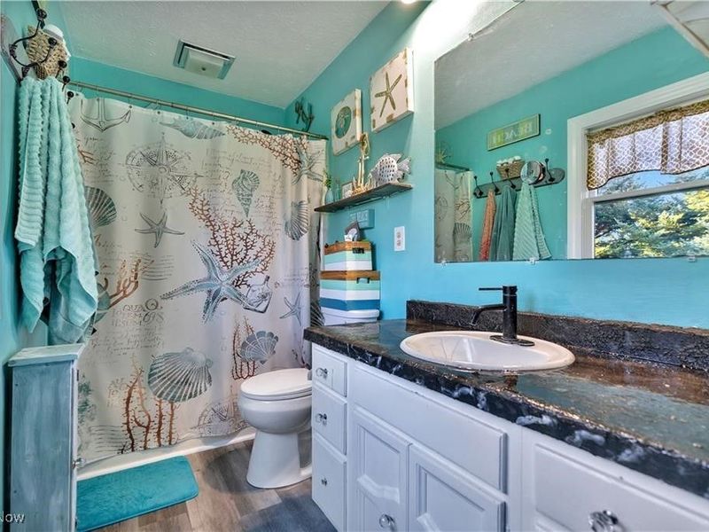 1513 Meadow Square NE, Bolivar, OH 44612 Photo 19