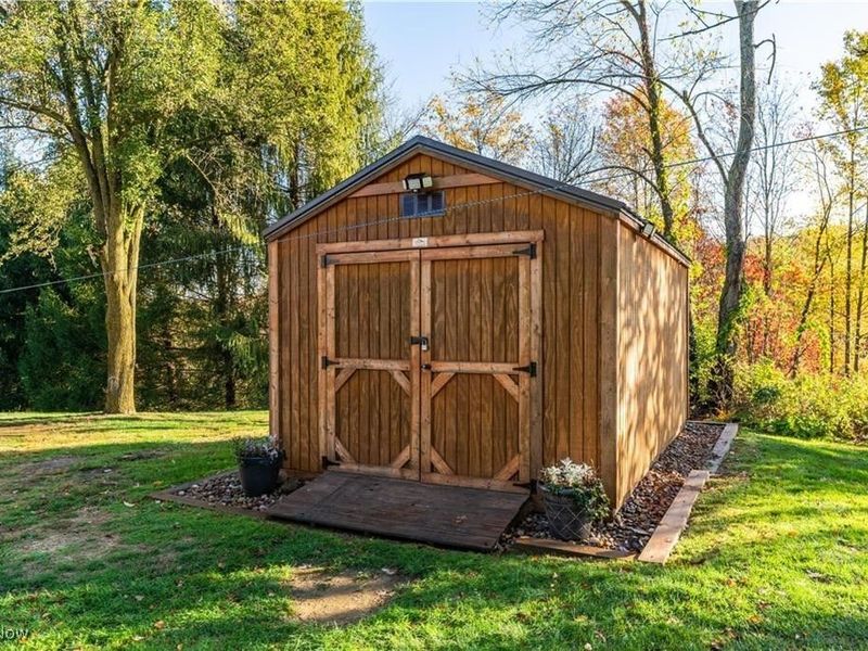 1513 Meadow Square NE, Bolivar, OH 44612 Photo 36