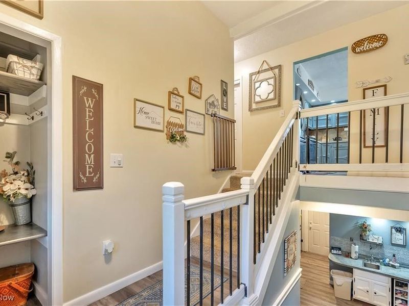 1513 Meadow Square NE, Bolivar, OH 44612 Photo 5