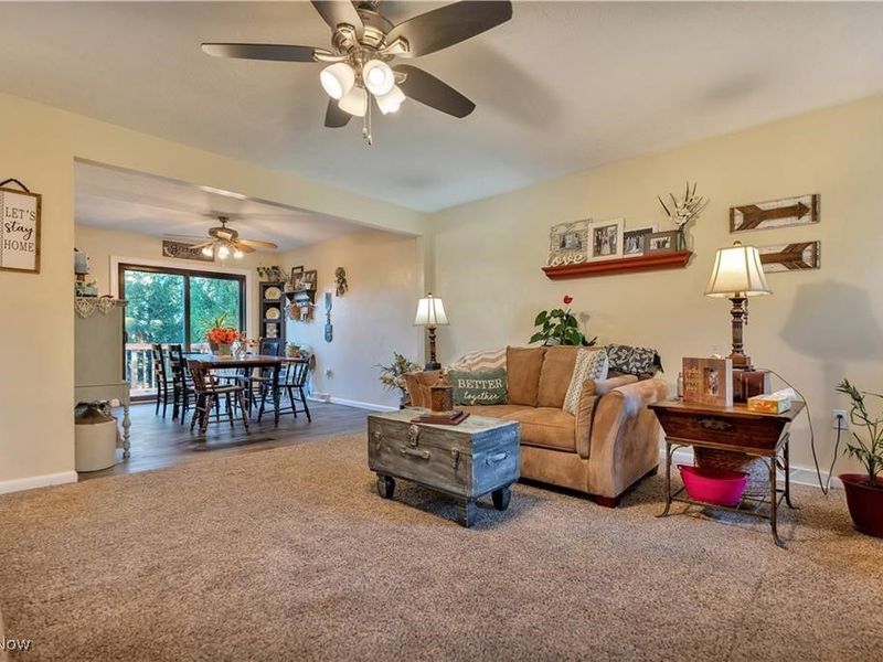 1513 Meadow Square NE, Bolivar, OH 44612 Photo 8