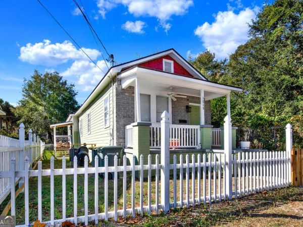 1015 W 36th Street, Savannah, GA 31415