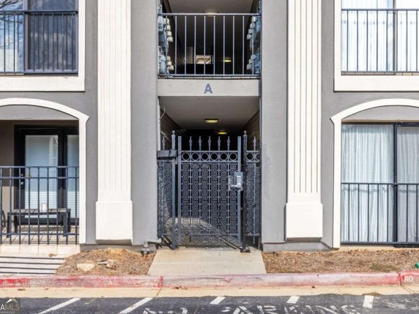 2657 Lenox Road NE, Unit 2, Atlanta, GA 30324