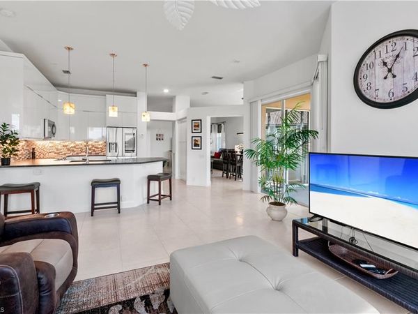 13470 Bridgeford AVE, BONITA SPRINGS, FL 34135