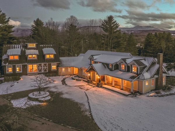 64 Needle Leaf Lane, Stowe, VT 05672
