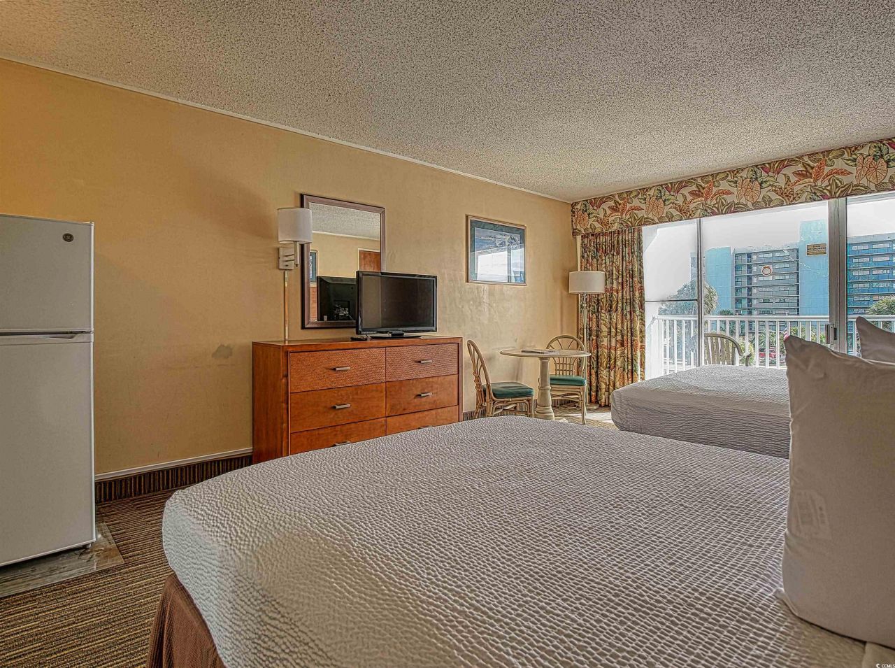 6803 N Ocean Blvd. Photo 4