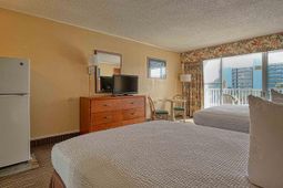 6803 N Ocean Blvd. photo 4