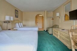 6803 N Ocean Blvd. photo 4