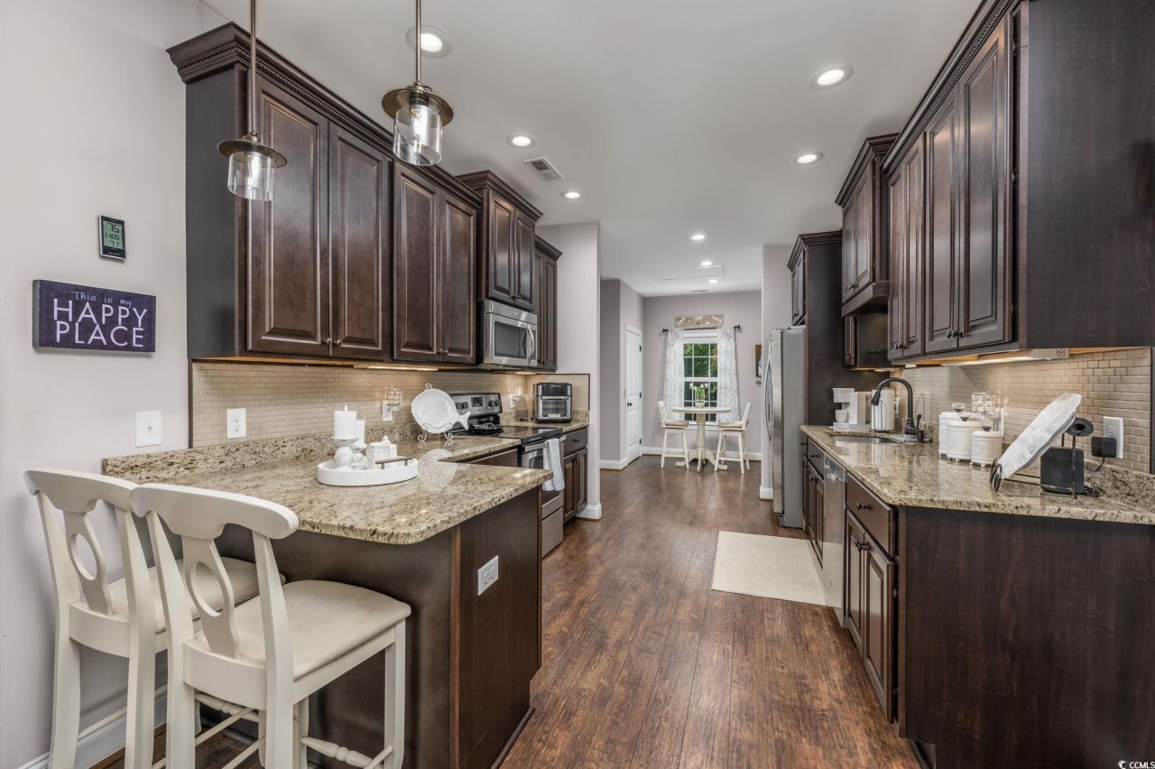 712 Ashland Ave. Photo 10