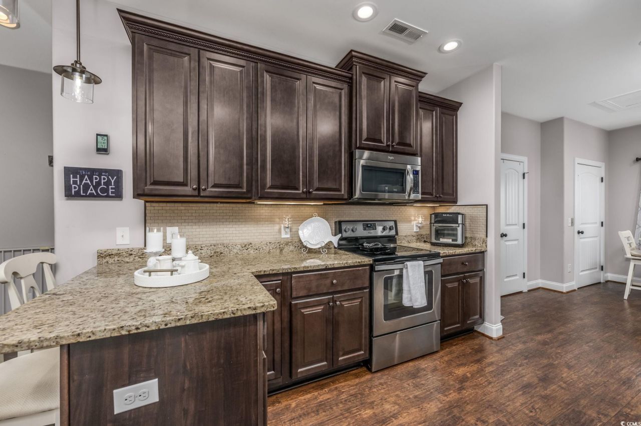 712 Ashland Ave. Photo 8