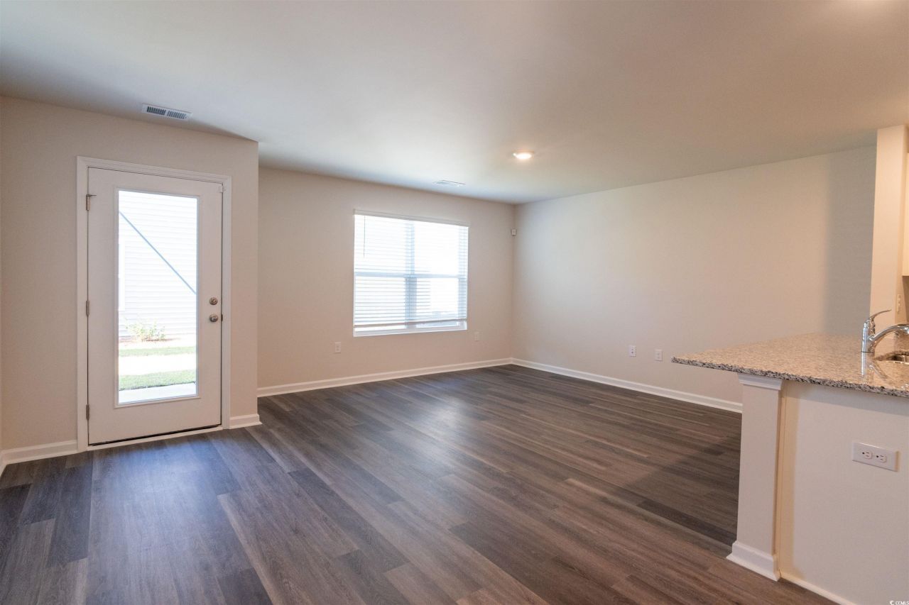 160 Harvest Gold Dr. Photo 6