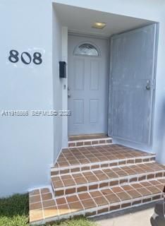 808 NW 75th St, Miami, FL 33150 Photo