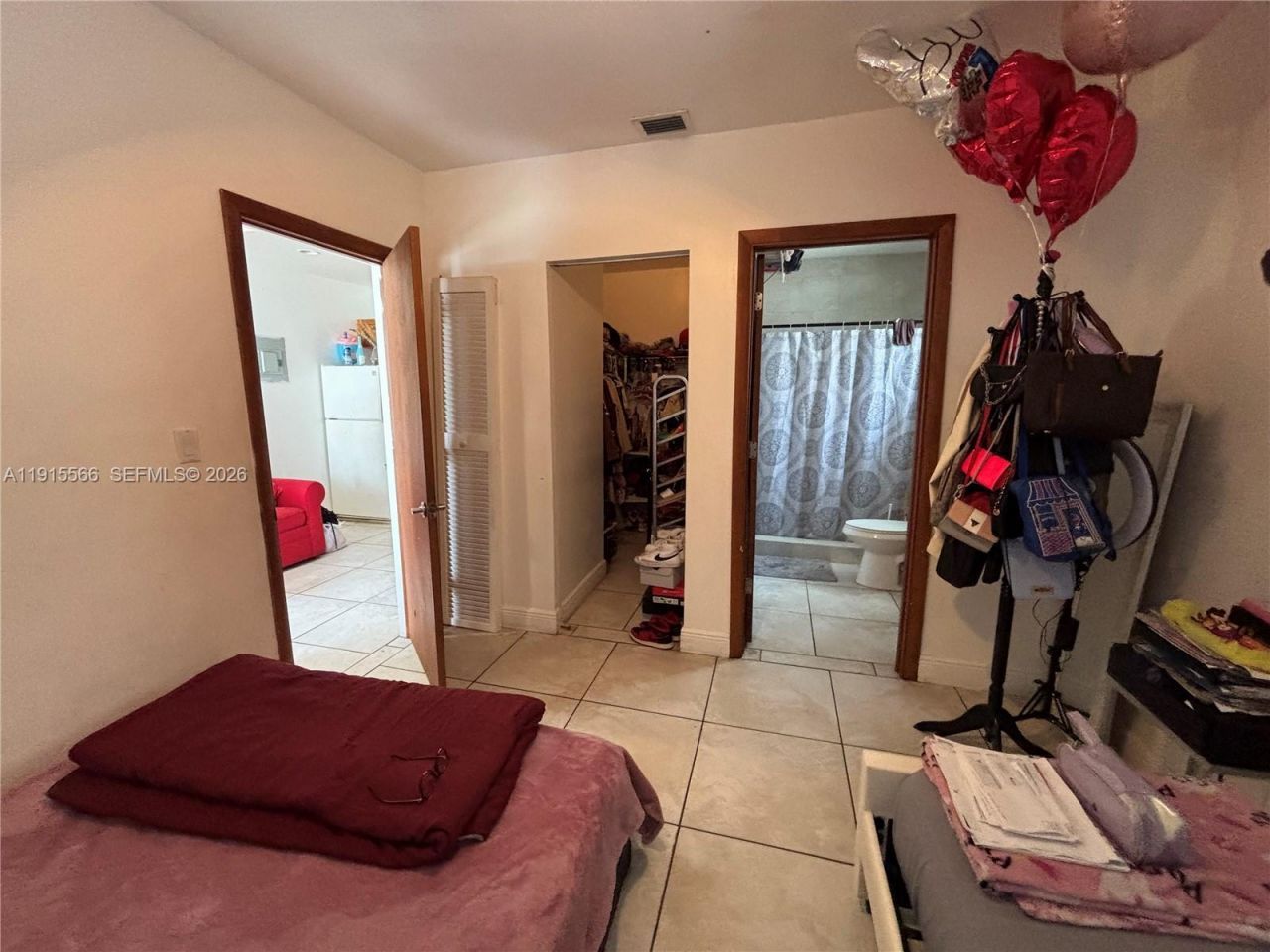 808 NW 75th St, Miami, FL 33150 Photo