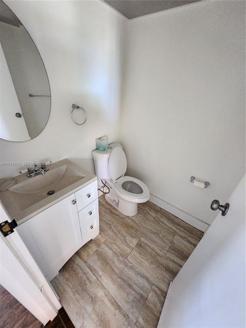 383 Monaco H, Unit 383, Delray Beach, FL 33446 Photo