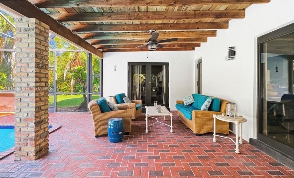 8695 SW 110th St, Miami, FL 33156 Photo