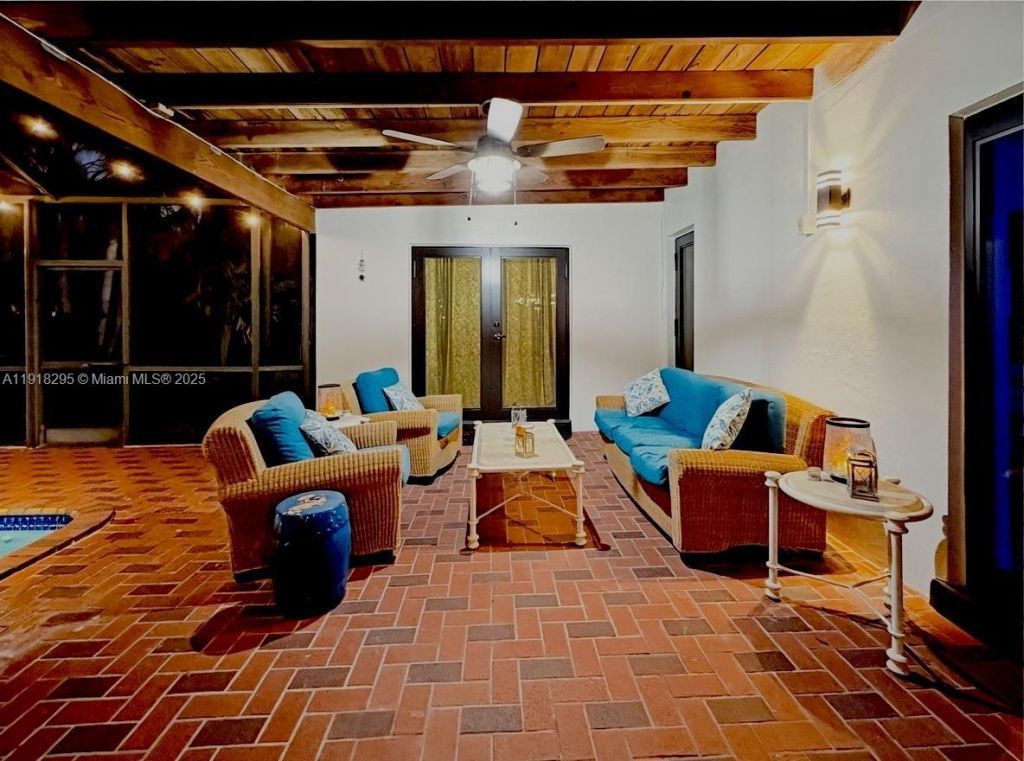 8695 SW 110th St, Miami, FL 33156 Photo