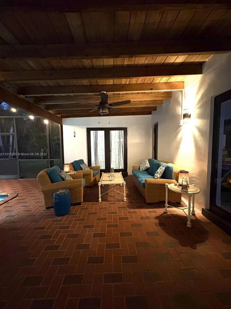 8695 SW 110th St, Miami, FL 33156 Photo