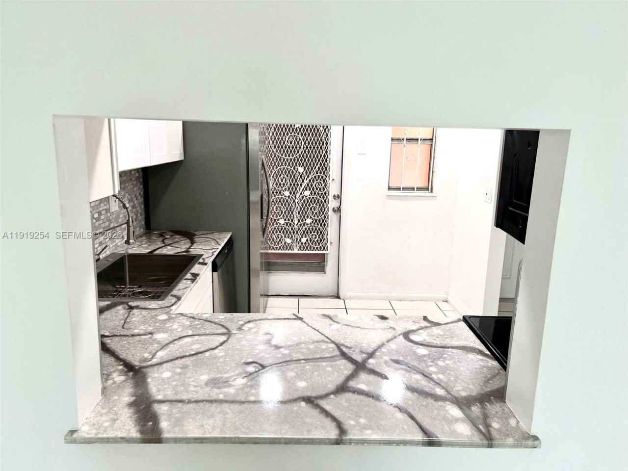 18900 NE 3rd Ct, Unit 531, Miami, FL 33179 Photo