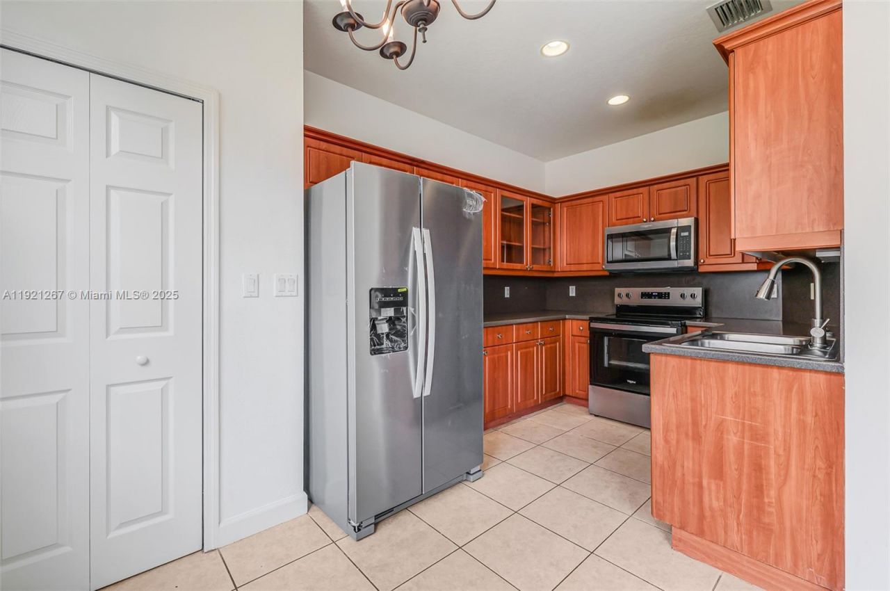 12230 SW 123rd Pass, Miami, FL 33186 Photo