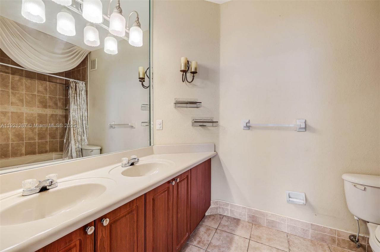 12230 SW 123rd Pass, Miami, FL 33186 Photo