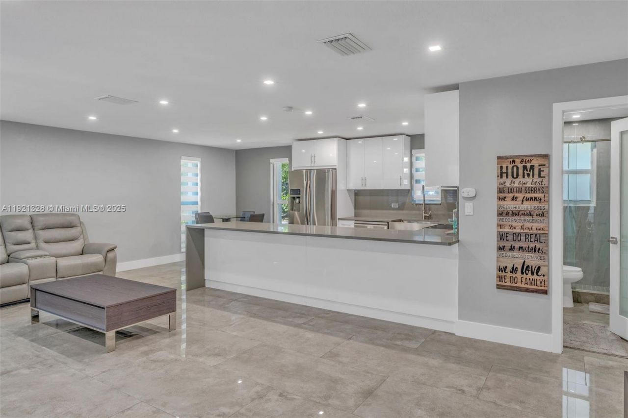 222 2nd Rd, Key Largo, FL 33037 Photo