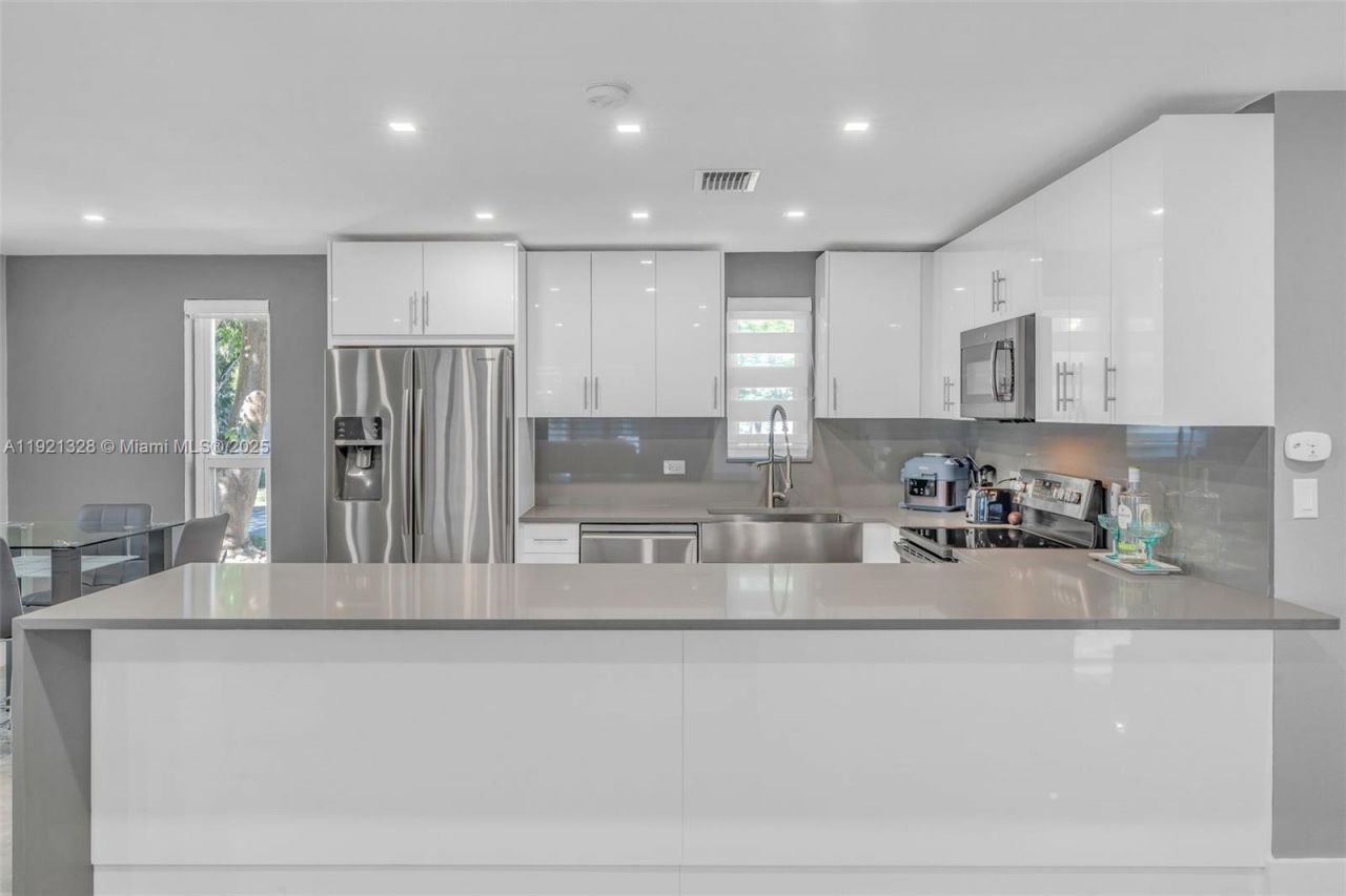 222 2nd Rd, Key Largo, FL 33037 Photo