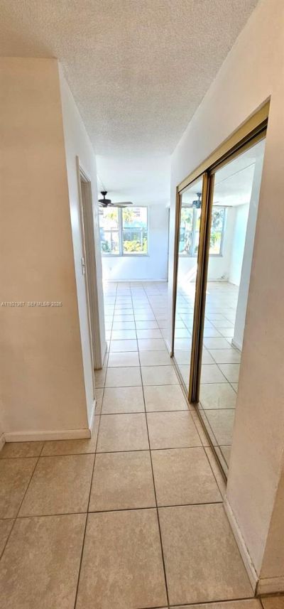 1670 NE 191st St, Unit 115-3, Miami, FL 33179 Photo