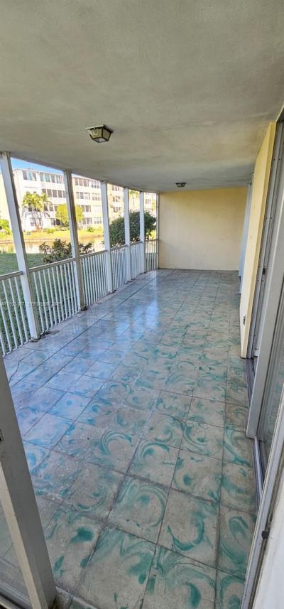 1670 NE 191st St, Unit 115-3, Miami, FL 33179 Photo