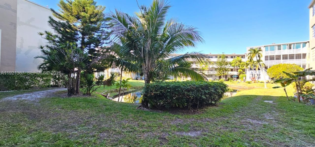 1670 NE 191st St, Unit 115-3, Miami, FL 33179 Photo