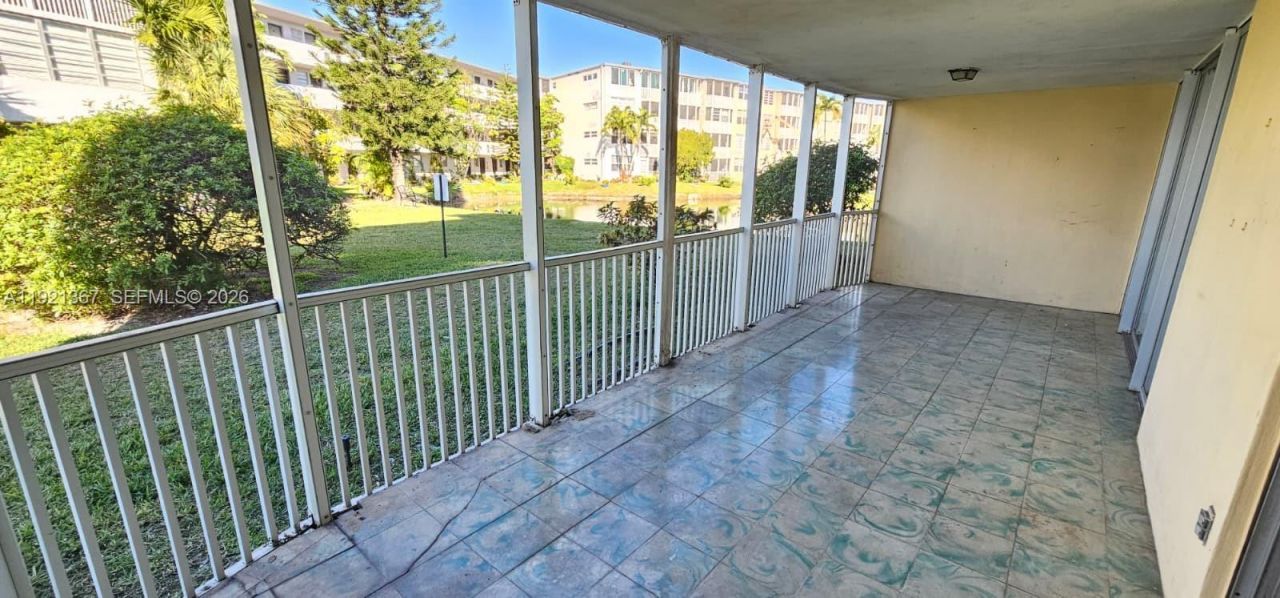 1670 NE 191st St, Unit 115-3, Miami, FL 33179 Photo