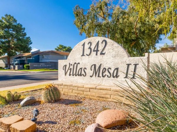 1342 W EMERALD Avenue, Unit 329, Mesa, AZ 85202