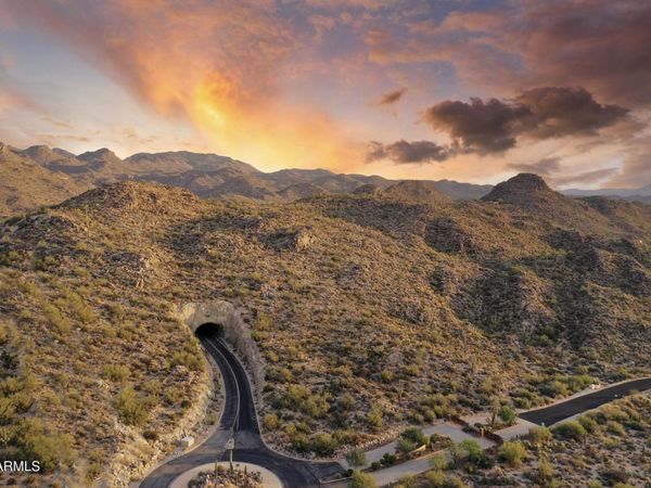 14460 N Old Ranch House Road, Unit 1, Marana, AZ 85658