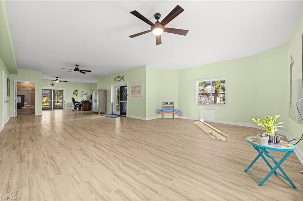 2392 Lemon St, Saint James City, FL 33956 Photo