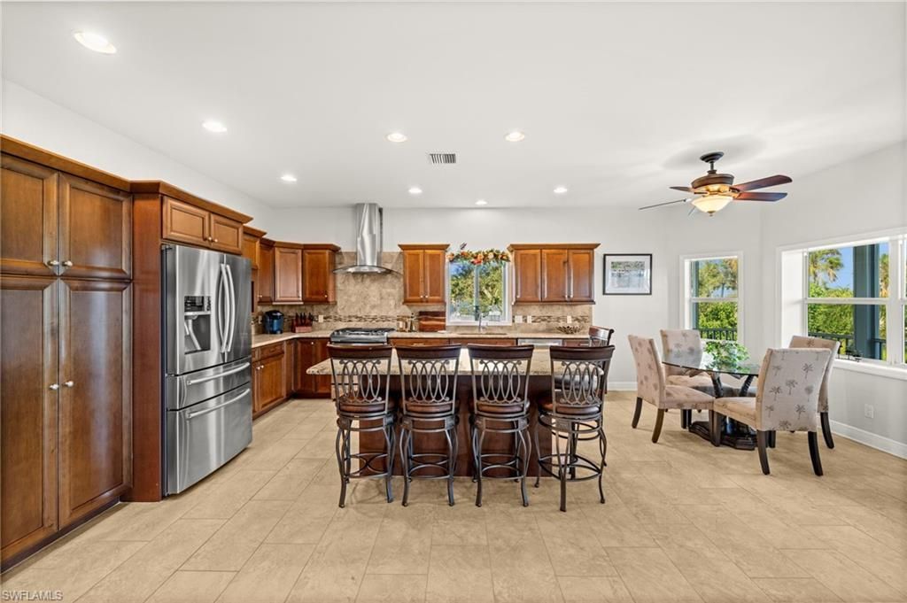 2392 Lemon St, Saint James City, FL 33956 Photo