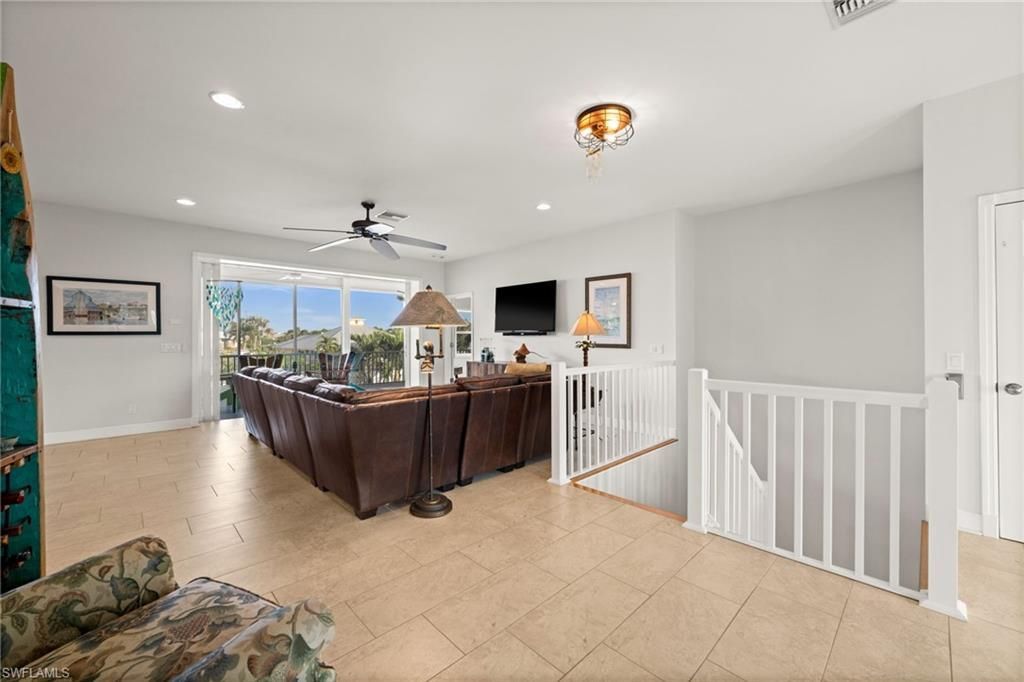 2392 Lemon St, Saint James City, FL 33956 Photo