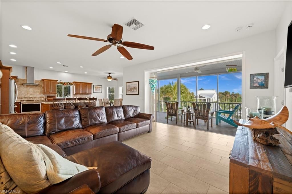 2392 Lemon St, Saint James City, FL 33956 Photo