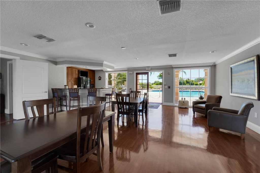 162 SW Peacock Boulevard, Unit 32-206, Port Saint Lucie, FL 34986 Photo