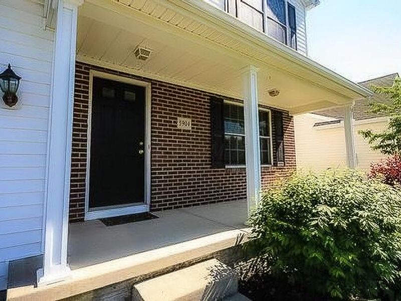 5904 Winebrook Drive, Westerville, OH 43081 Photo 3