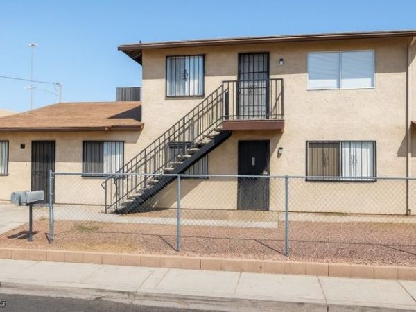 1900 Goldfield Street, Unit B, North Las Vegas, NV 89030