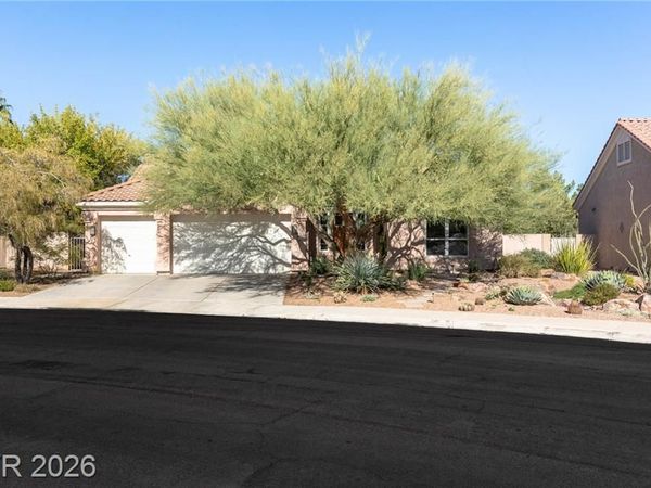 264 Chestnut Ridge Circle, Henderson, NV 89012