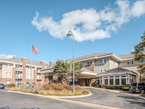 801 N Mclean Boulevard, Unit 320, Elgin, IL 60123