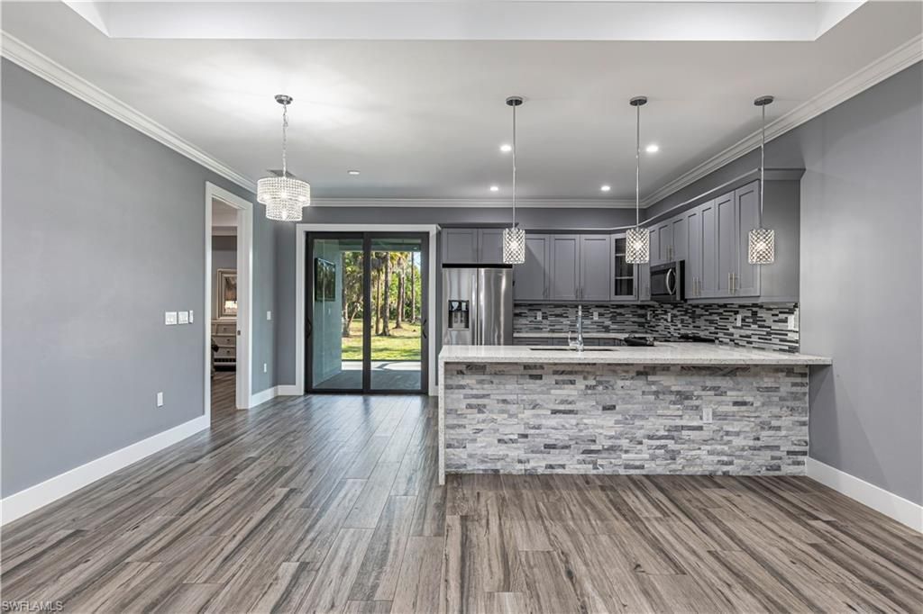 141 20th Ave Nw, Naples, FL 34120 Photo